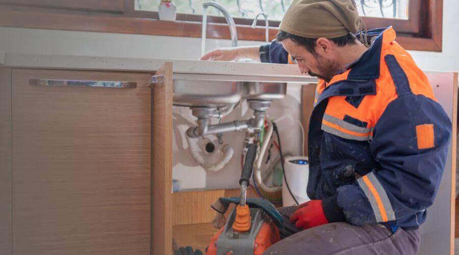 home faucet repair service in Orlando, FL